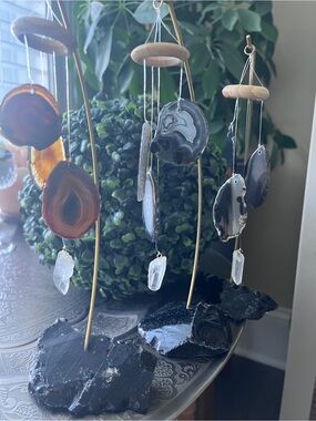 Black Obsidian and agate Desk chime